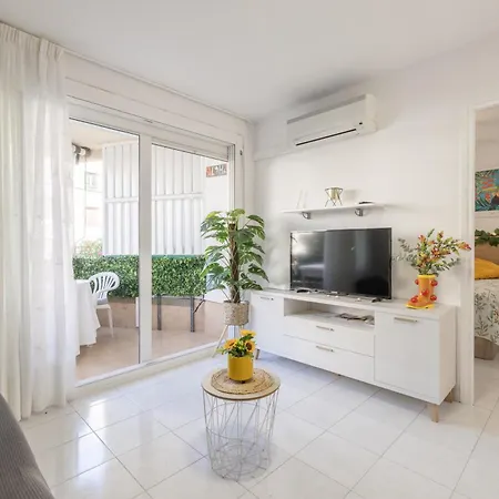 Casa Tropical Port Aventura Apartment Salou